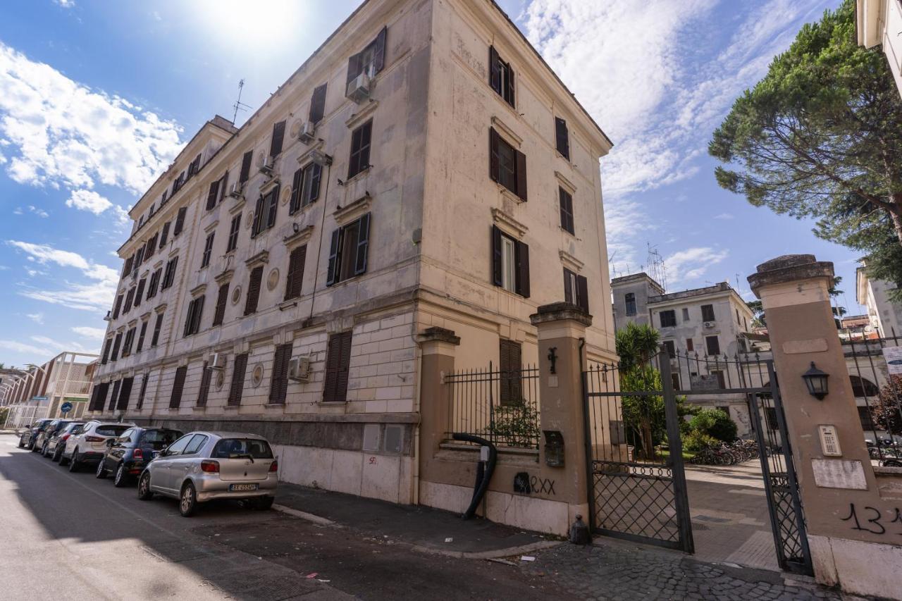 רומא Lovely Flat In Testaccio מראה חיצוני תמונה